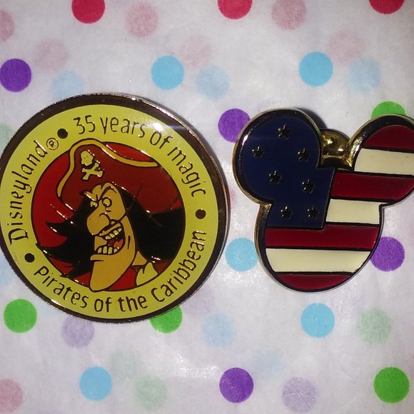 Disney Jewelry - 2pc LOT: DISNEY PIRATES OF CARIBBEAN JOHNNY DEPP/JACK SPARROW + MICKEY PINS